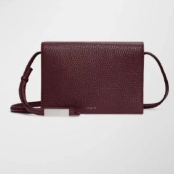 Meet your Posher, Megan - Picture 1 of 1